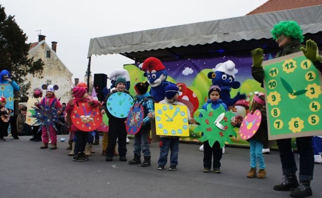 Usprkos neumoljivoj kiši, uspješno održan Fašnik u Jaski 2014