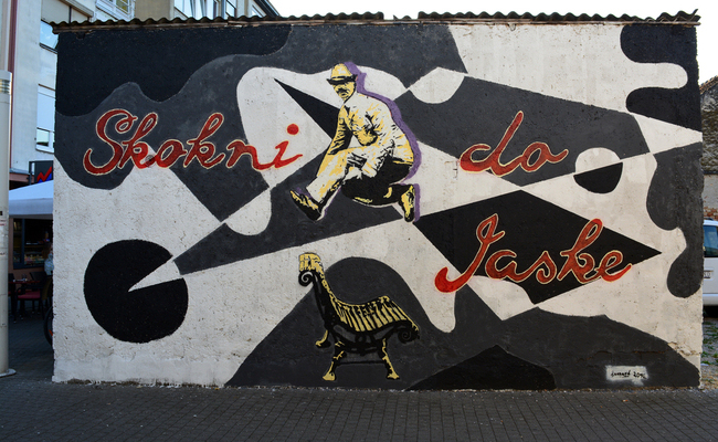 „Skokni do Jaske“ – novi grafit u centru grada