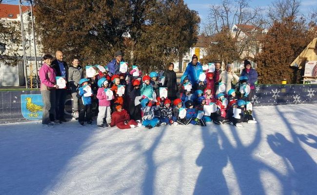 Završila škola klizanja za vrtićku djecu